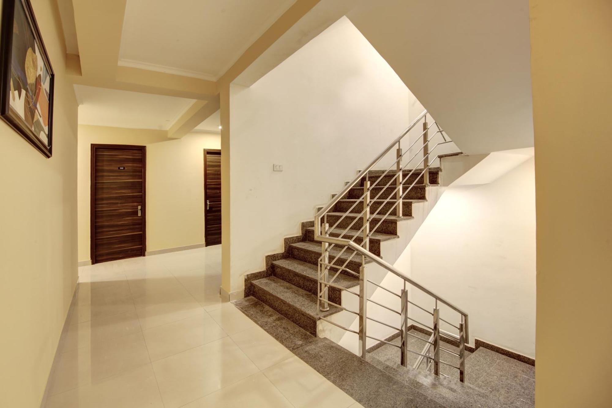Limewood Stay - Executive Huda City Center Gurgáon Exteriér fotografie