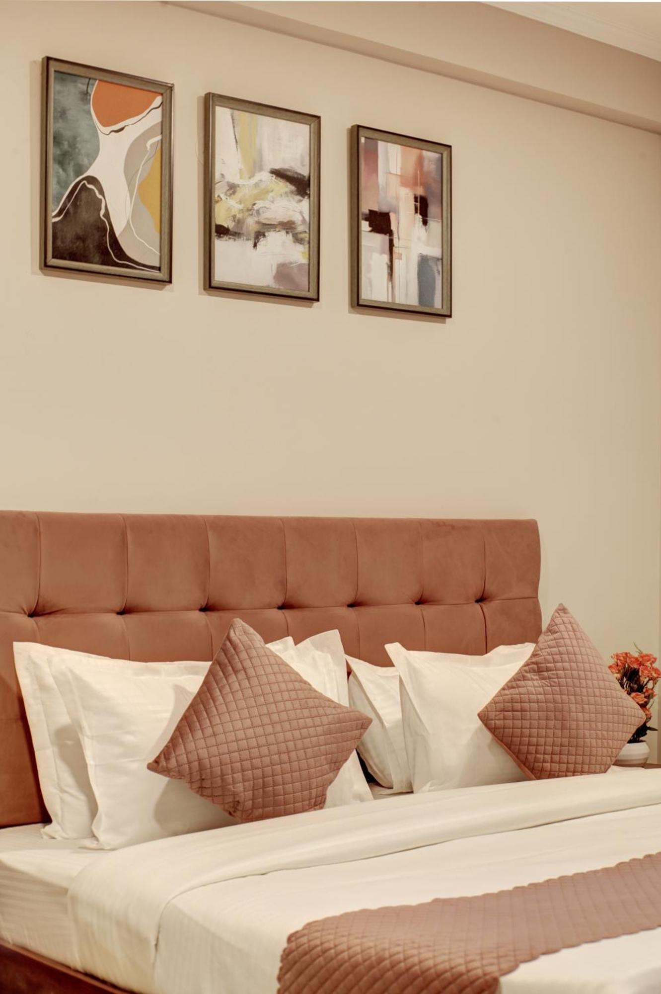 Limewood Stay - Executive Huda City Center Gurgáon Exteriér fotografie