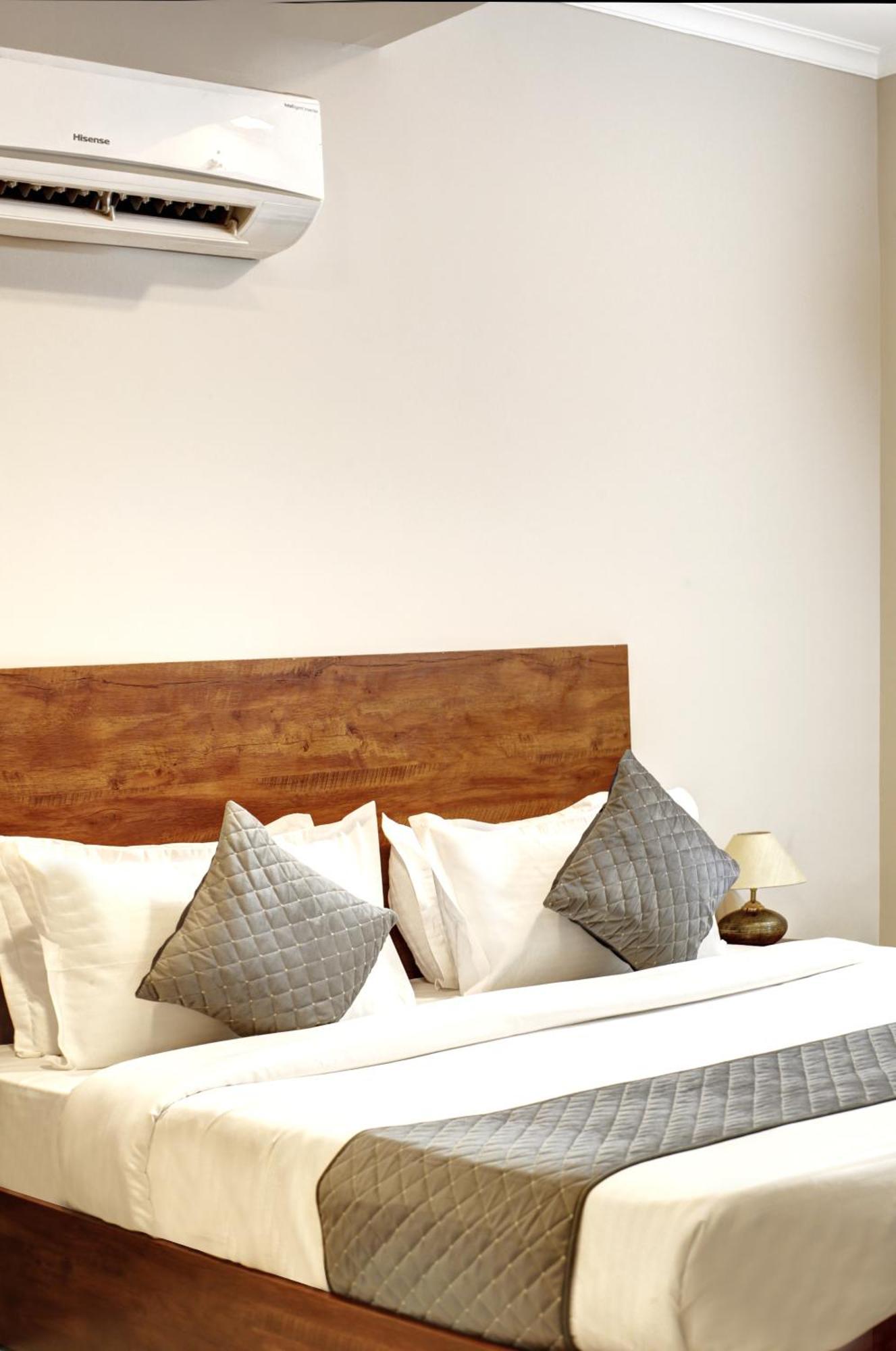 Limewood Stay - Executive Huda City Center Gurgáon Exteriér fotografie