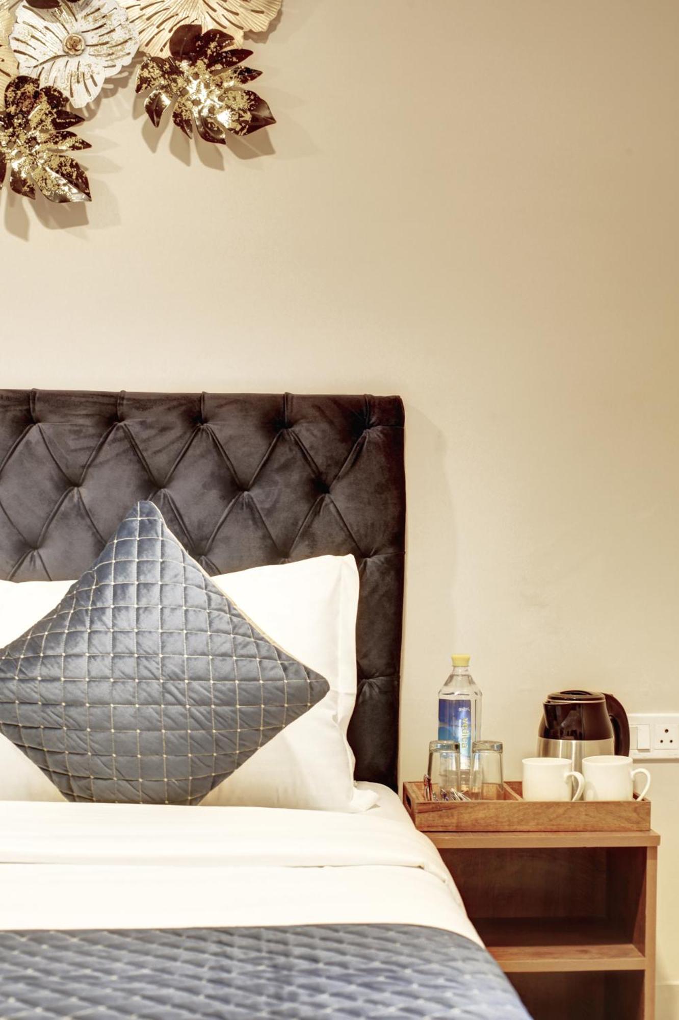 Limewood Stay - Executive Huda City Center Gurgáon Exteriér fotografie