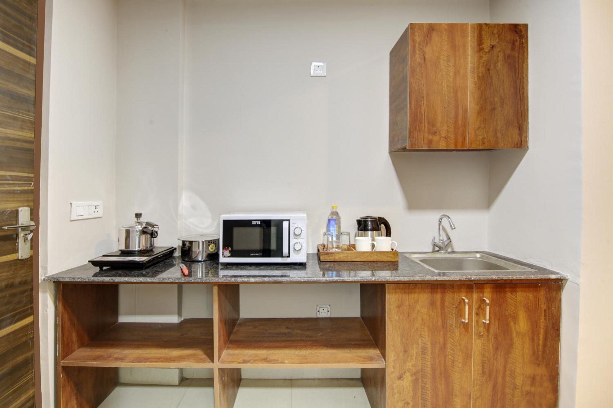 Limewood Stay - Executive Huda City Center Gurgáon Exteriér fotografie
