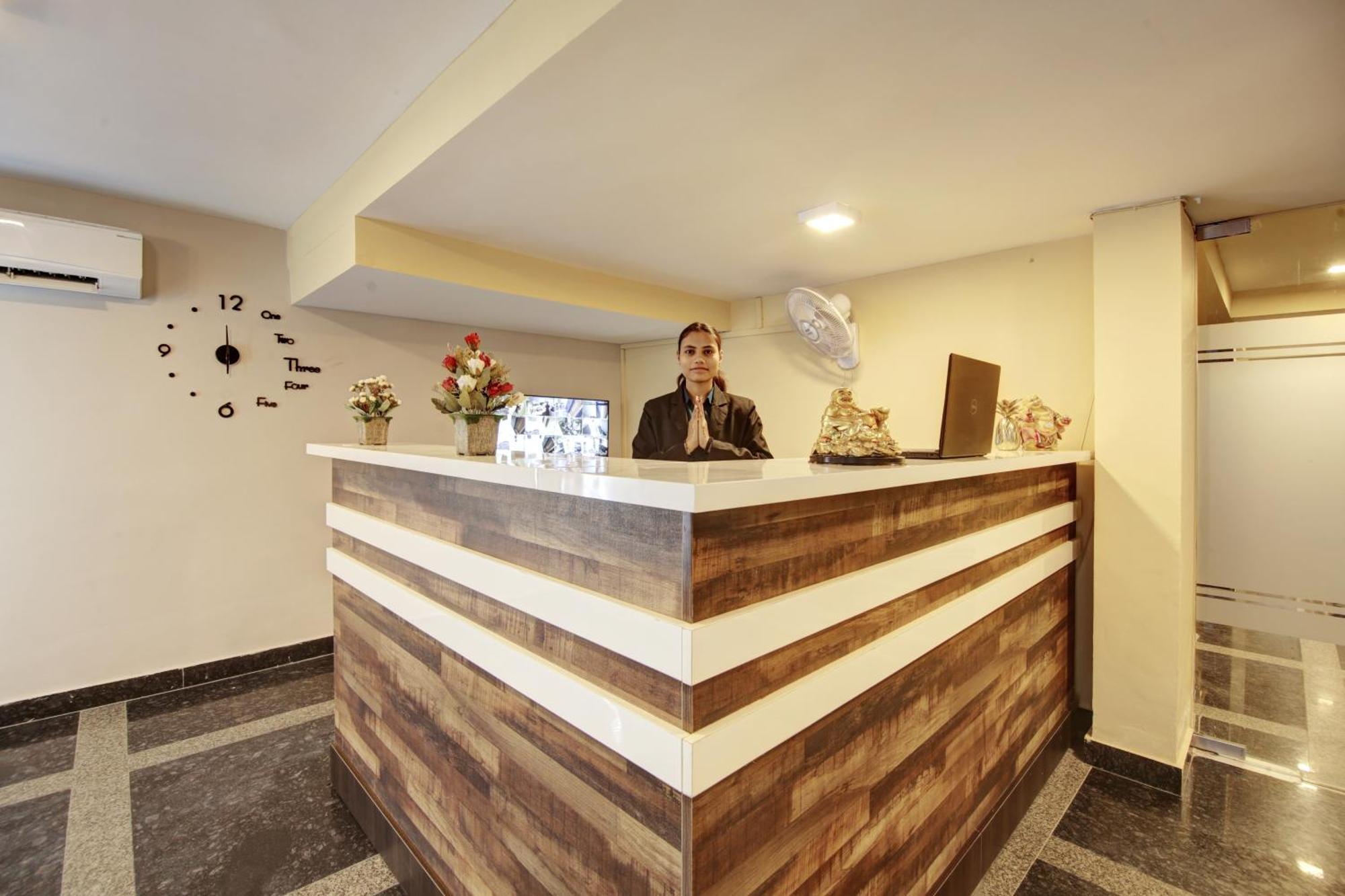 Limewood Stay - Executive Huda City Center Gurgáon Exteriér fotografie