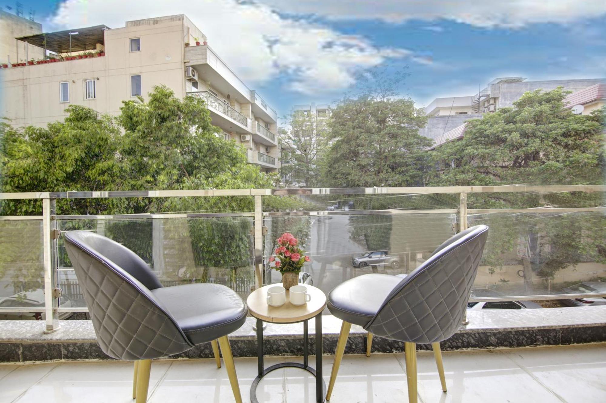 Limewood Stay - Executive Huda City Center Gurgáon Exteriér fotografie